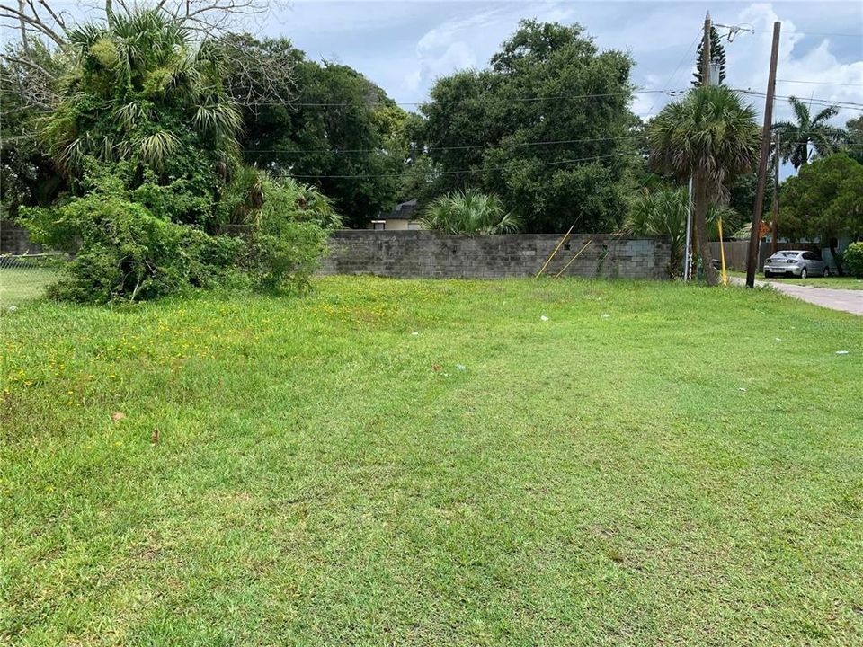 Vendido Recientemente: $35,000 (0.16 acres)