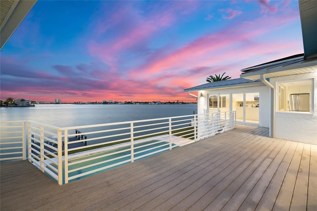 Recently Sold: $1,799,000 (3 beds, 3 baths, 2764 Square Feet)