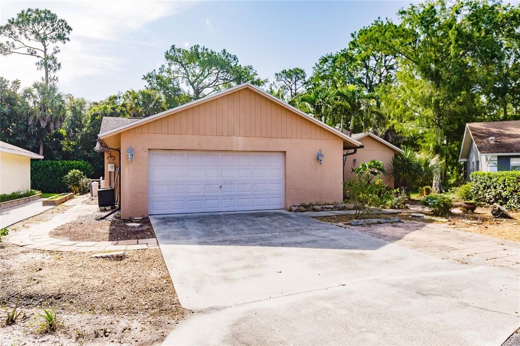 Recently Sold: $309,900 (3 beds, 2 baths, 1616 Square Feet)
