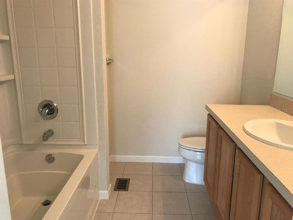 Recently Rented: $1,200 (2 beds, 2 baths, 1134 Square Feet)