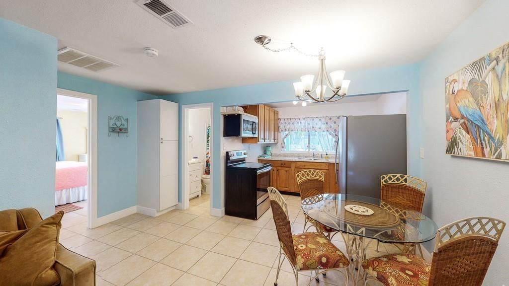 2 bedroom Flamingo unit has tile floors throughout, open feel and private screened lanai.