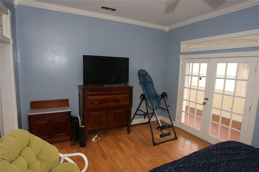 Red Barn - Master Bedroom