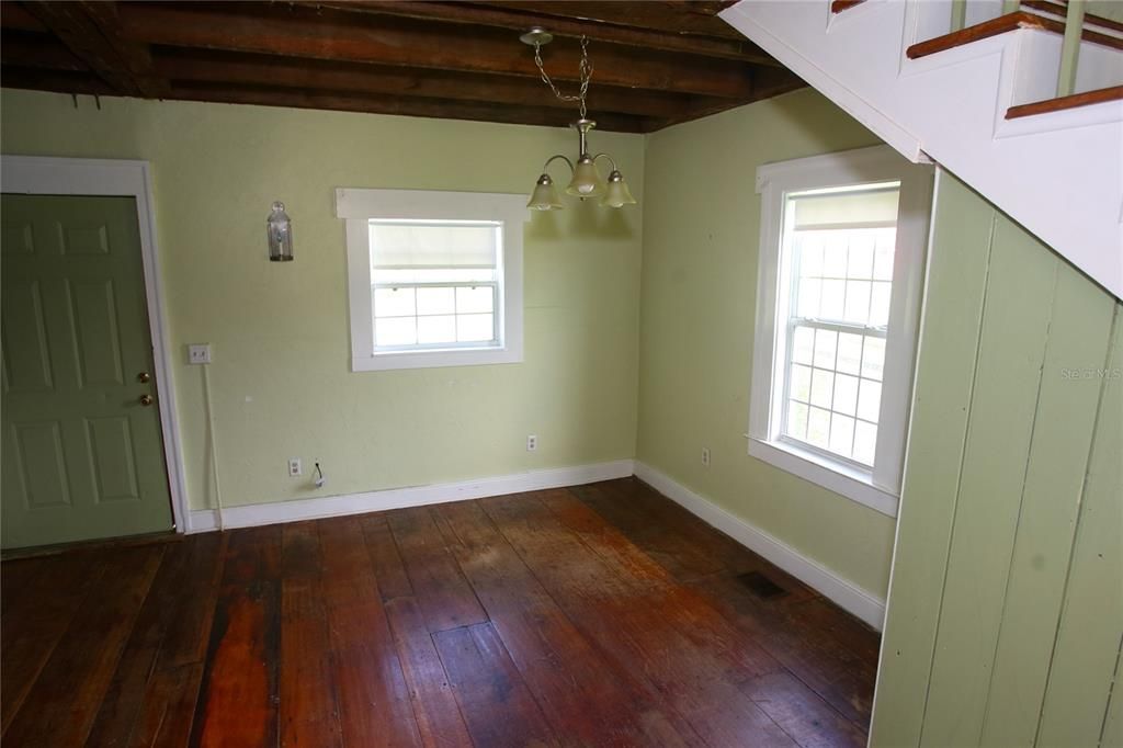 Yellow House - Kitchen Nook