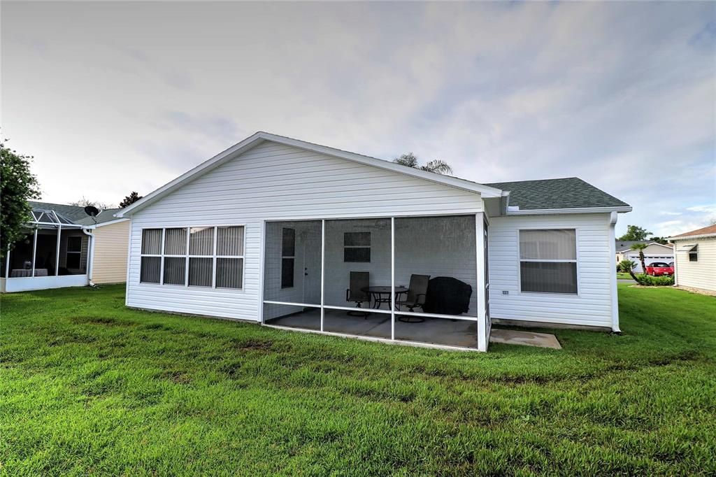 VIEW OF THE BACK OF THE HOME