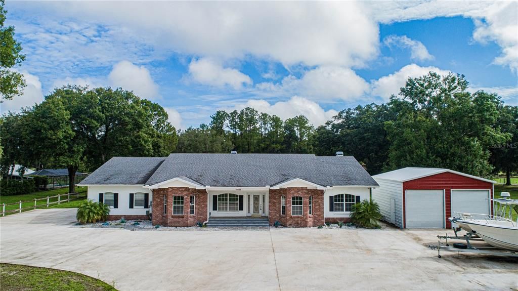 Recently Sold: $560,000 (4 beds, 3 baths, 3176 Square Feet)