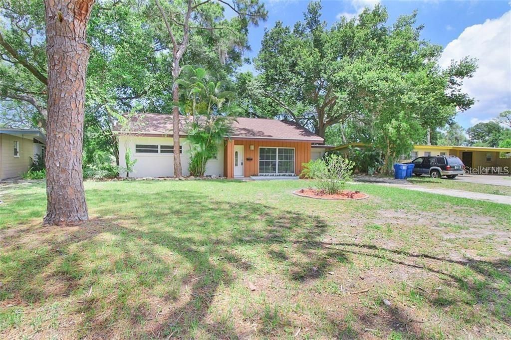 Recently Sold: $290,000 (3 beds, 2 baths, 1472 Square Feet)