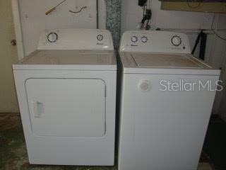 WASHER AND DRYER IN GARAGE
