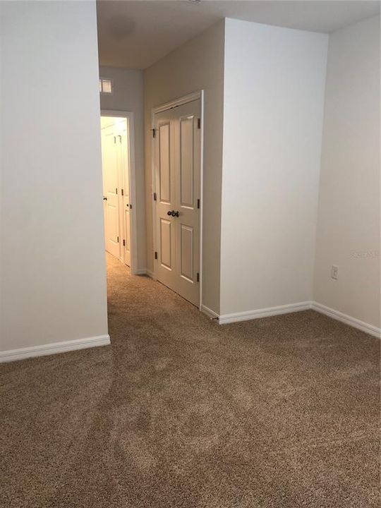 Recently Rented: $2,200 (3 beds, 2 baths, 1688 Square Feet)
