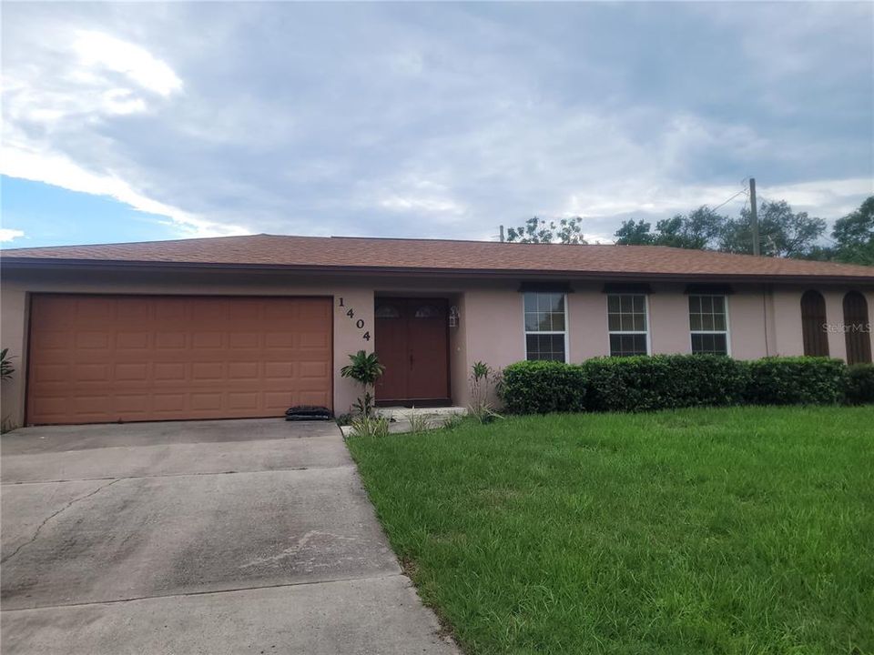 Recently Sold: $257,500 (4 beds, 2 baths, 1810 Square Feet)