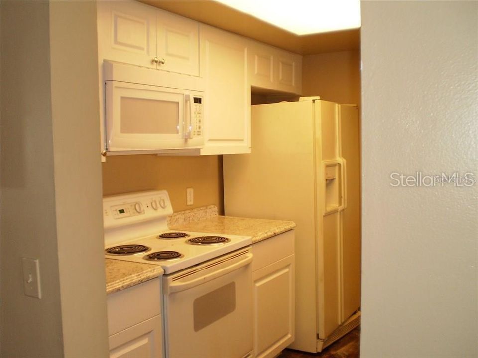 Recently Rented: $1,200 (2 beds, 2 baths, 900 Square Feet)