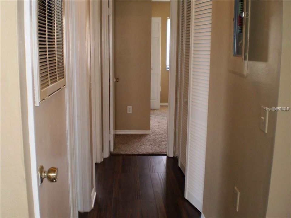 Recently Rented: $1,200 (2 beds, 2 baths, 900 Square Feet)