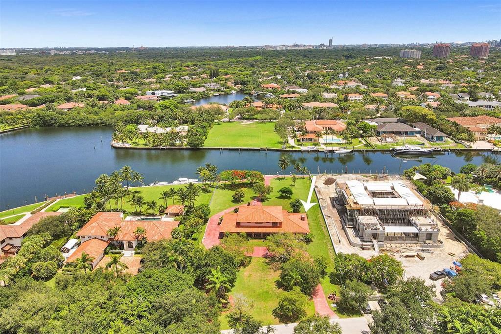 Recently Sold: $19,000,000 (4 beds, 4 baths, 5185 Square Feet)