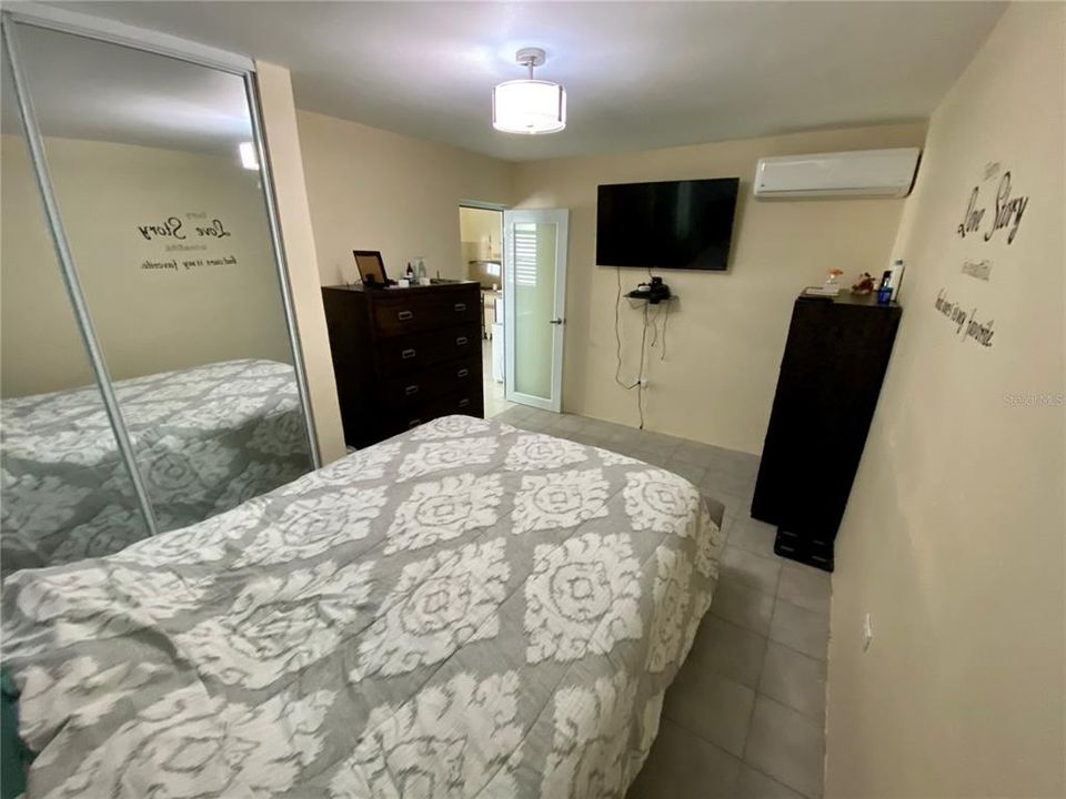 Vendido Recientemente: $126,000 (3 camas, 2 baños, 1088 Pies cuadrados)