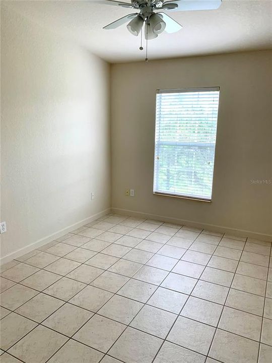 Recently Rented: $1,400 (3 beds, 2 baths, 1433 Square Feet)