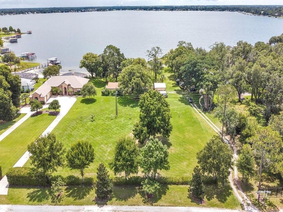 Recently Sold: $1,600,000 (2.19 acres)