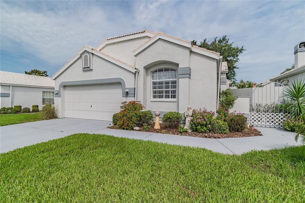 Recently Sold: $239,900 (3 beds, 2 baths, 1726 Square Feet)