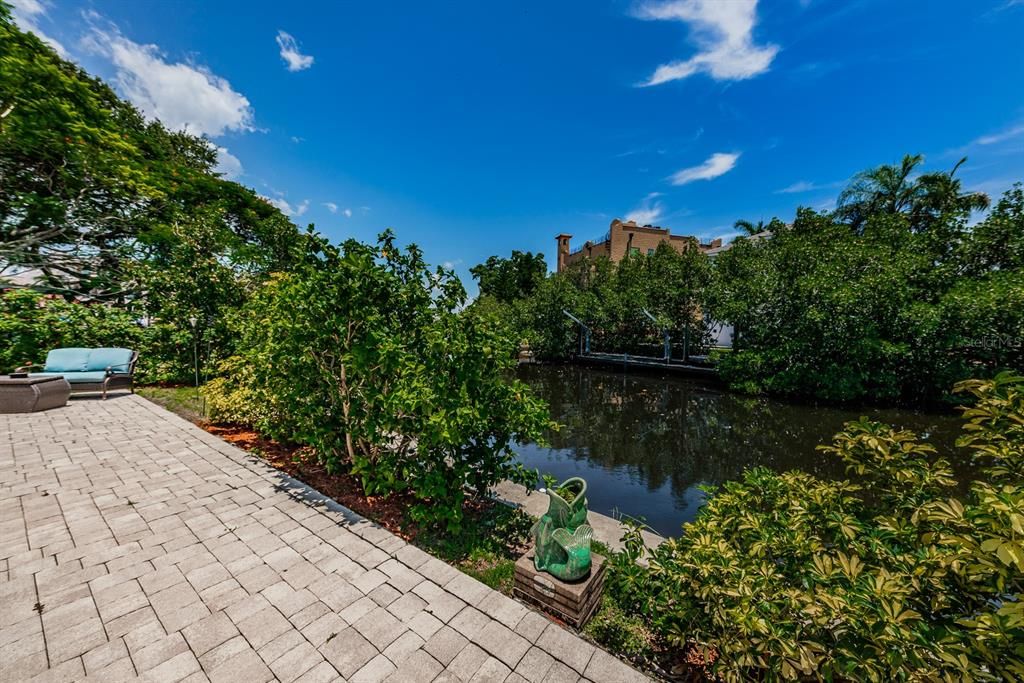 Recently Sold: $1,495,000 (4 beds, 4 baths, 3211 Square Feet)
