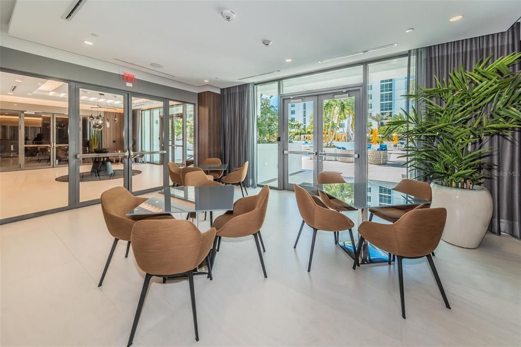 Recently Sold: $1,500,000 (2 beds, 2 baths, 1522 Square Feet)