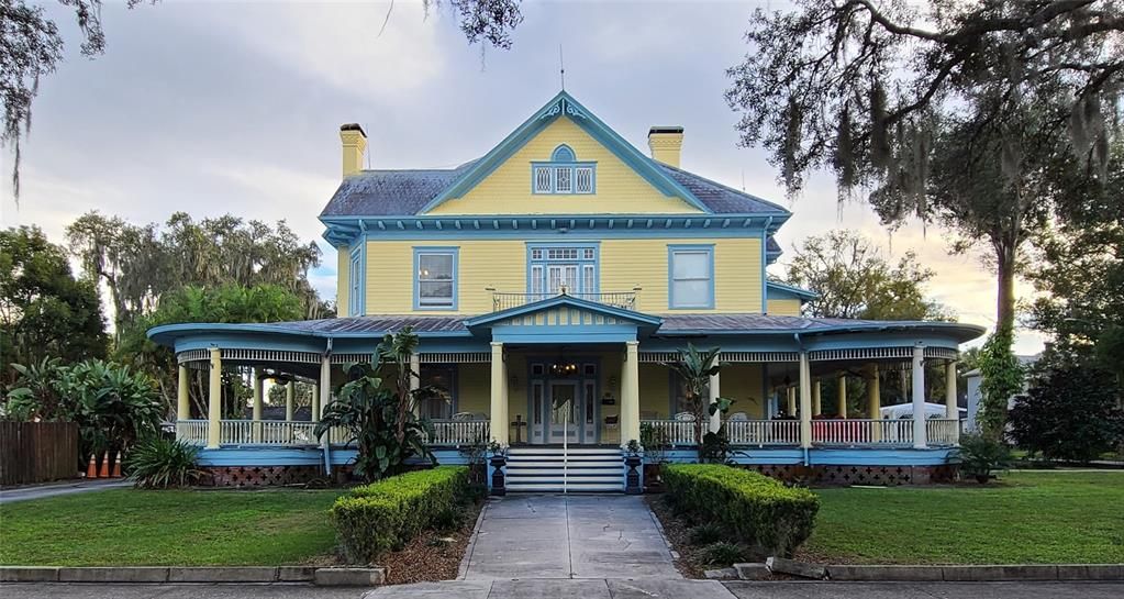 Vendido Recientemente: $675,000 (8 camas, 8 baños, 9508 Pies cuadrados)