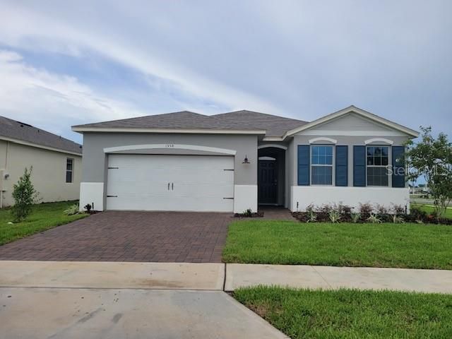 Recently Sold: $334,990 (3 beds, 2 baths, 2034 Square Feet)