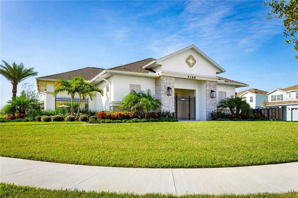 Recently Sold: $327,865 (4 beds, 2 baths, 2046 Square Feet)