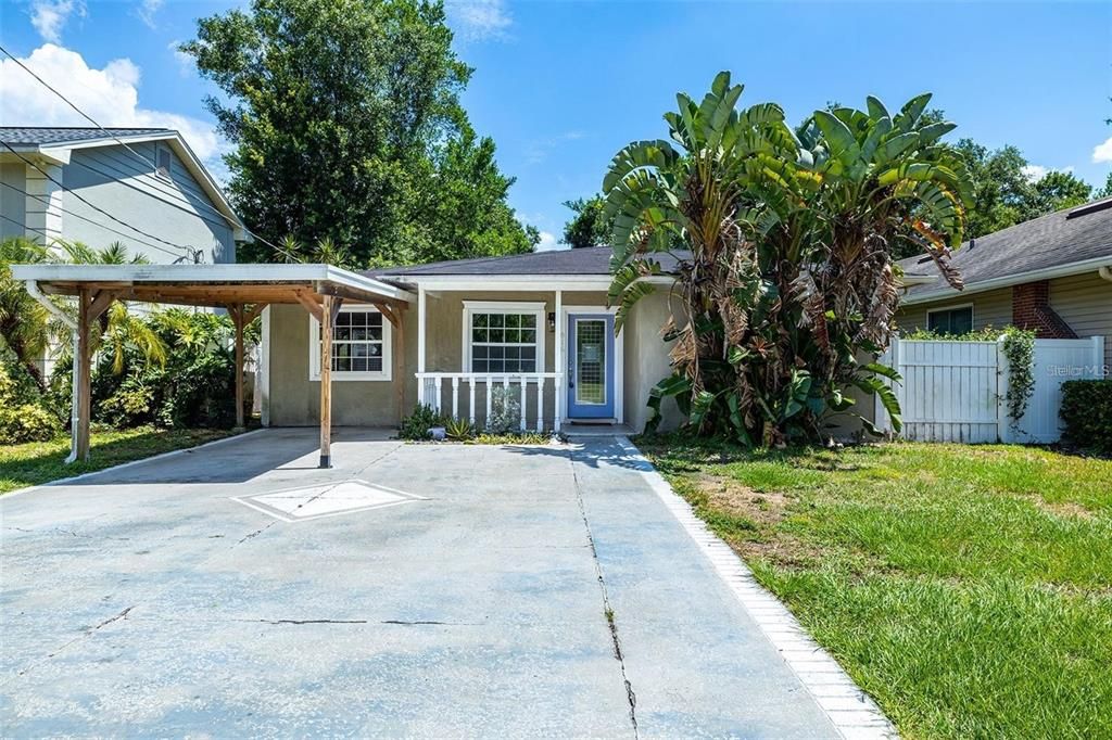 Recently Sold: $349,000 (3 beds, 2 baths, 1284 Square Feet)