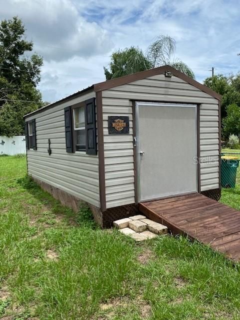 Storage shed