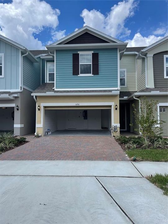 Recently Sold: $266,710 (3 beds, 2 baths, 1648 Square Feet)