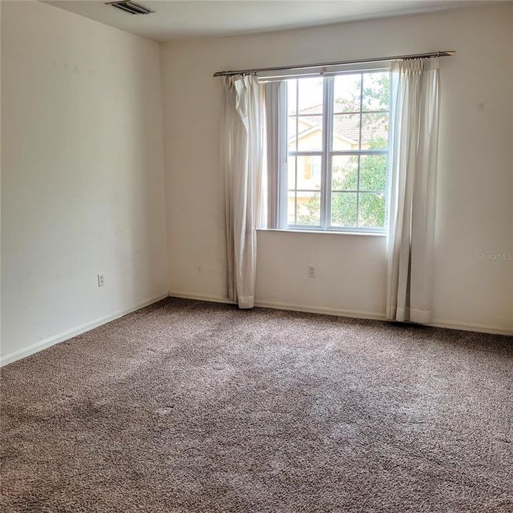 Recently Sold: $200,000 (2 beds, 2 baths, 1036 Square Feet)