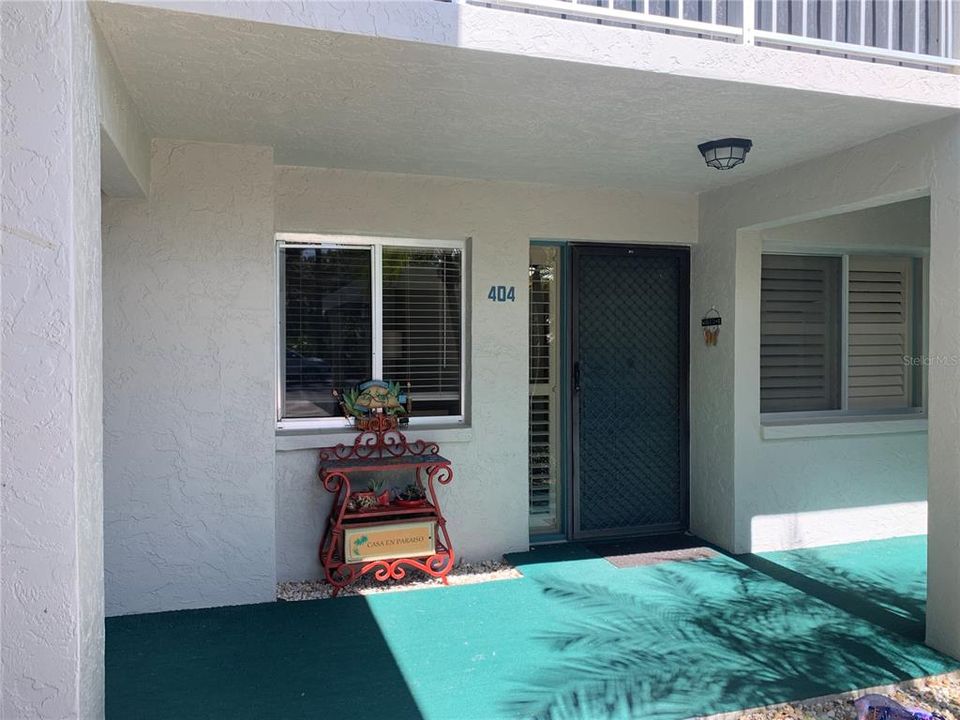 Recently Sold: $220,000 (2 beds, 2 baths, 1160 Square Feet)
