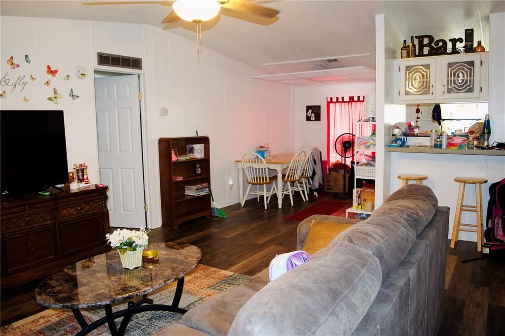 Recently Sold: $150,000 (2 beds, 2 baths, 1080 Square Feet)