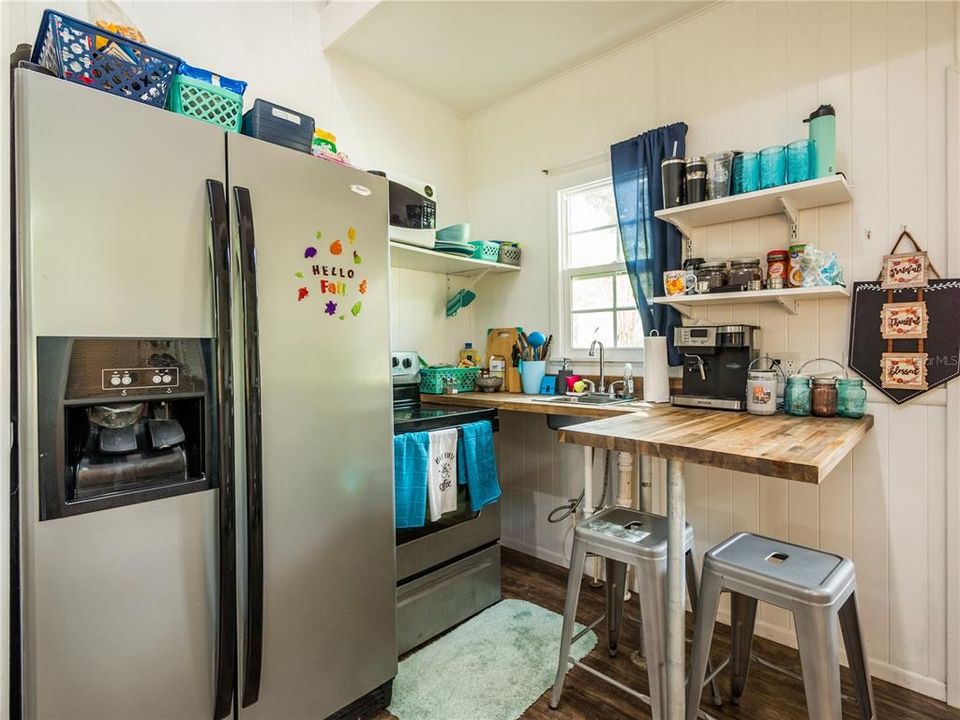 Guest Cottage Kitchen