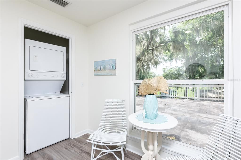 Recently Sold: $475,000 (3 beds, 2 baths, 2624 Square Feet)