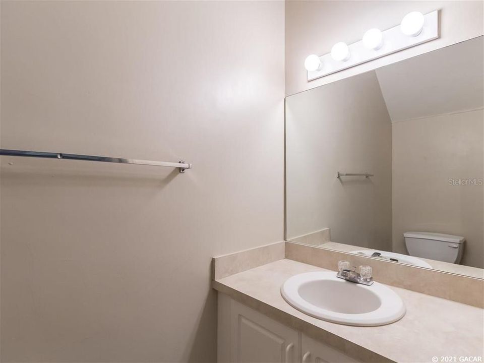 最近租的: $1,450 (2 贝兹, 2 浴室, 1465 平方英尺)