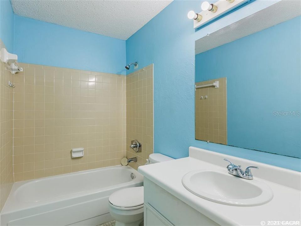 最近租的: $1,200 (2 贝兹, 2 浴室, 1152 平方英尺)