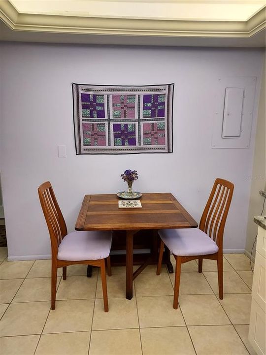 Eating Area in kitchen