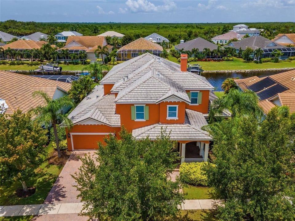 Recently Sold: $1,250,000 (5 beds, 5 baths, 4175 Square Feet)