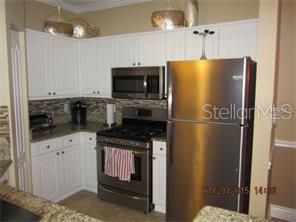 Recently Sold: $304,000 (2 beds, 2 baths, 1350 Square Feet)
