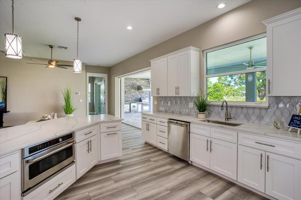 Recently Sold: $899,000 (3 beds, 2 baths, 2603 Square Feet)