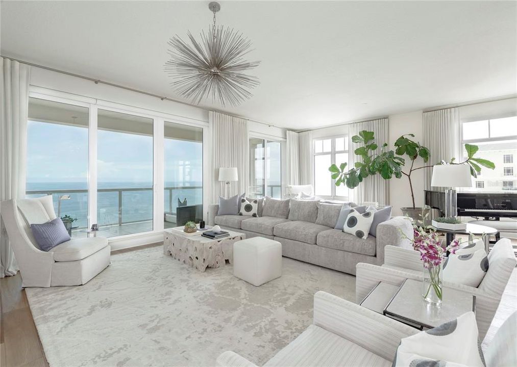 Recently Sold: $3,988,000 (4 beds, 3 baths, 3500 Square Feet)