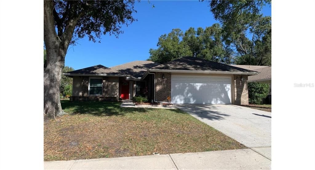 Recently Sold: $389,000 (3 beds, 2 baths, 1664 Square Feet)