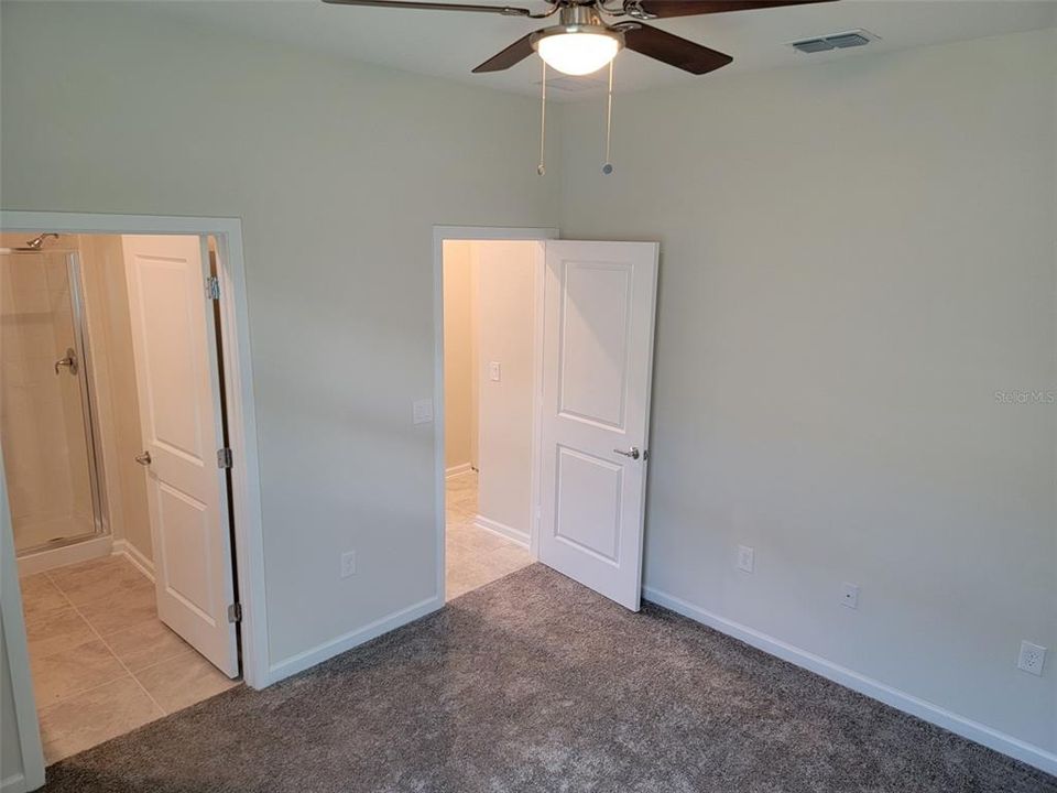 Recently Rented: $1,200 (1 beds, 1 baths, 550 Square Feet)