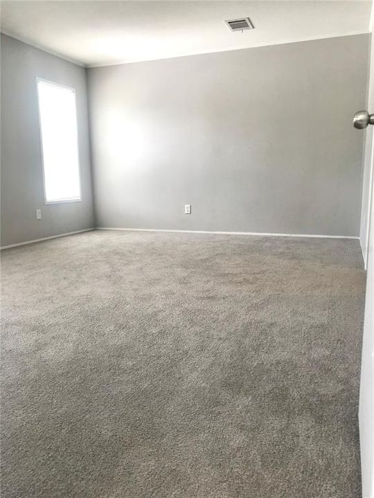 Recently Rented: $1,595 (3 beds, 2 baths, 1680 Square Feet)