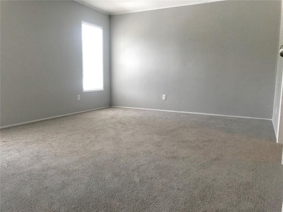 Recently Rented: $1,595 (3 beds, 2 baths, 1680 Square Feet)