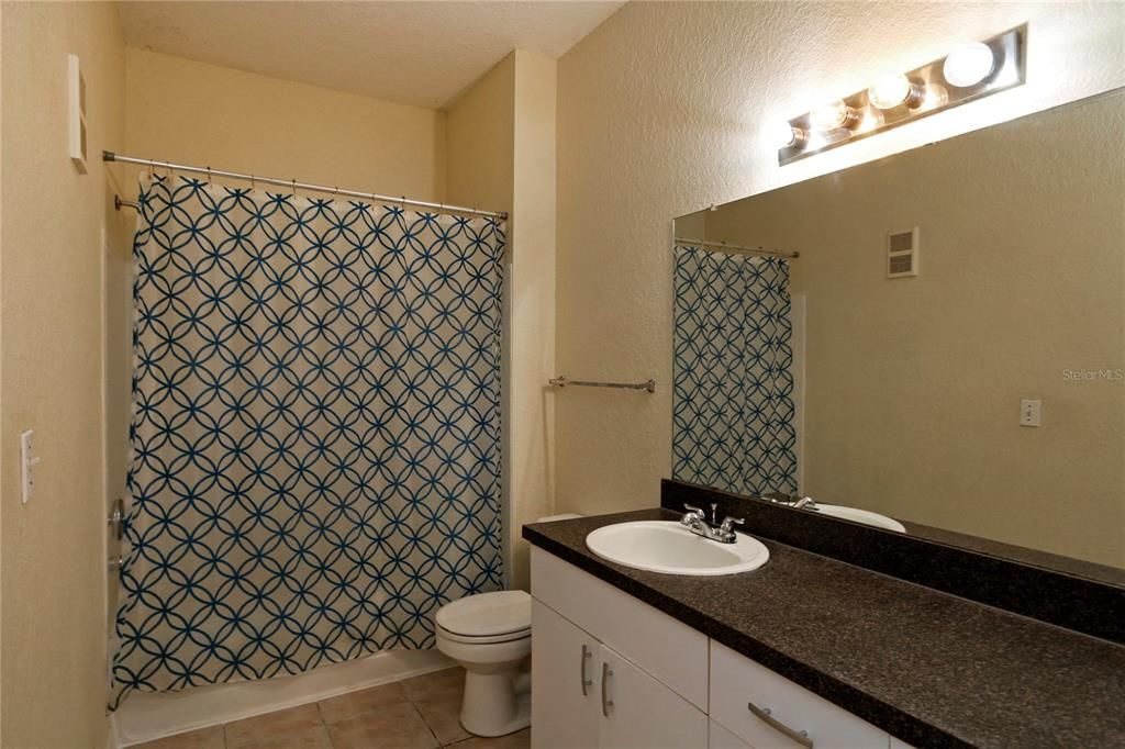 Недавно арендовано: $975 (1 спален, 1 ванн, 499 Квадратных фут)