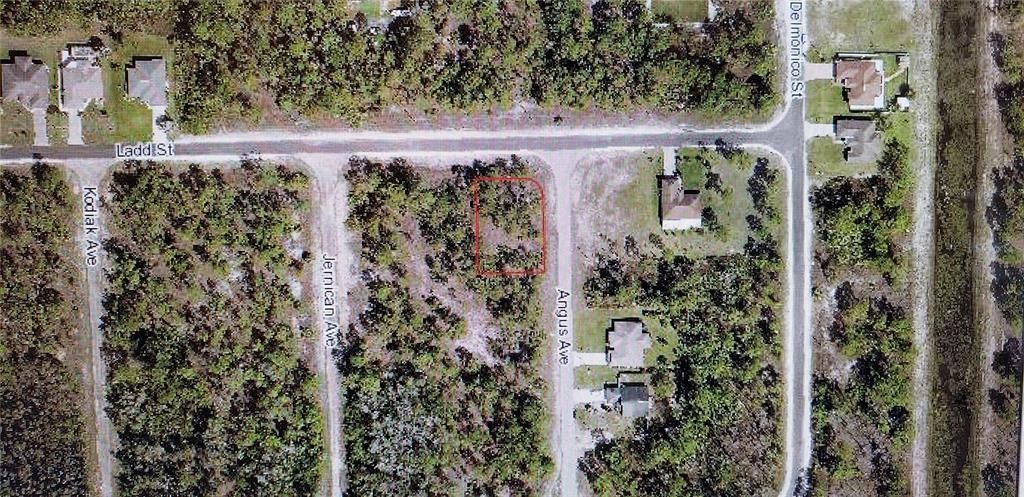 Recently Sold: $12,500 (0.27 acres)