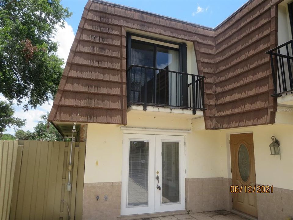 Recently Sold: $106,000 (2 beds, 1 baths, 1236 Square Feet)