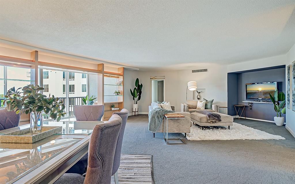 Recently Sold: $595,000 (2 beds, 2 baths, 1705 Square Feet)