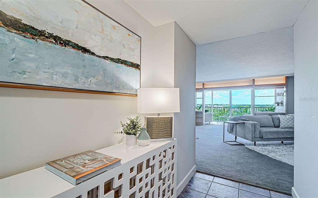 Recently Sold: $595,000 (2 beds, 2 baths, 1705 Square Feet)