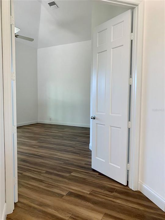 Recently Sold: $560,000 (3 beds, 2 baths, 2244 Square Feet)